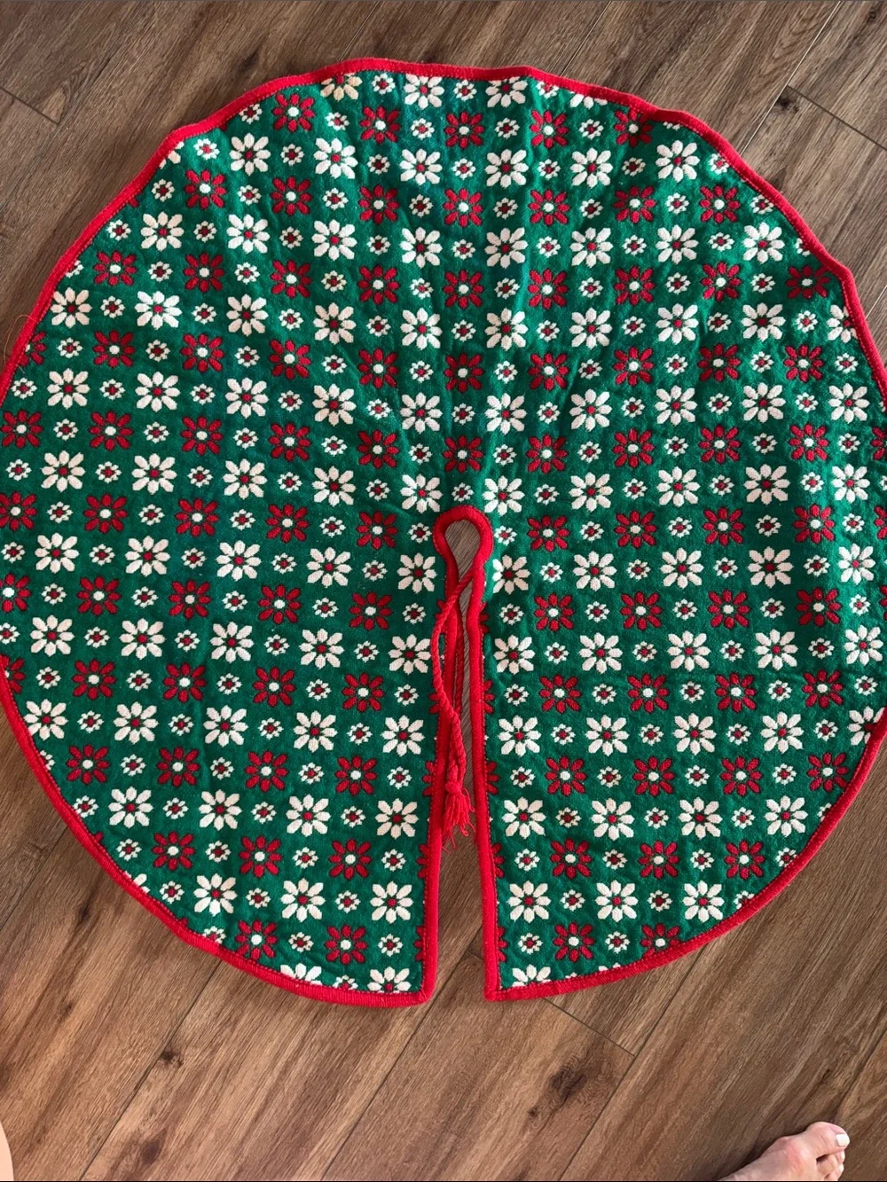 Rare Vintage Reversible wool tree skirt